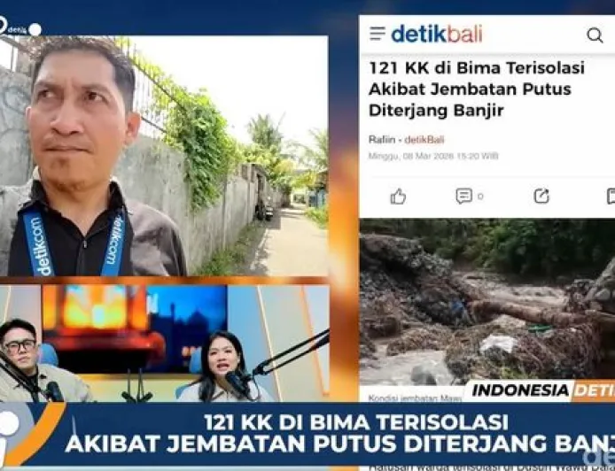 Jembatan Putus Diterjang Banjir, 121 KK di Bima Terisolasi Total
