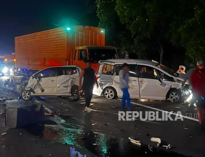 Korban Tewas Kecelakaan Beruntun Tol Cipularang Jadi 3 Orang, Rem Blong Penyebab Utama