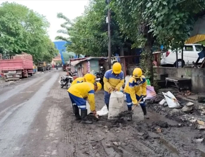 Pelindo Mitigasi Banjir Rob di Kalimas Surabaya dengan Rumah Pompa Canggih