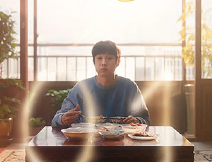 Sinopsis Film Number One: Choi Woo Shik Berjuang Menghentikan Takdir Lewat Makanan