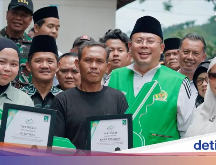 Waka DPR Cucun Resmikan 8 Rumah Relokasi untuk Korban Longsor Arjasari Bandung