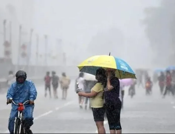 BPBD Jakarta Waspadai Cuaca Ekstrem, Imbau Warga Cek Water Level dan Info Banjir