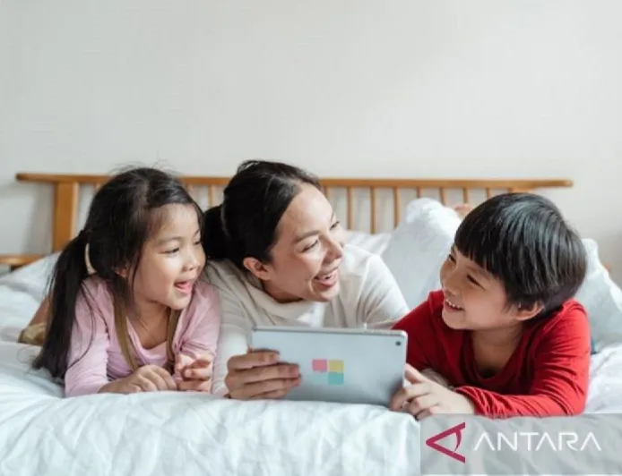 Regulasi Media Sosial Anak: Peran Vital Keluarga dalam Perlindungan Digital