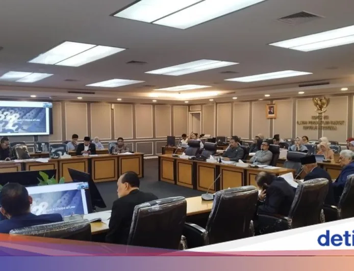 RUU Hukum Perdata Internasional Dibahas DPR: Isu Perkawinan WNI dan Konser Jadi Sorotan