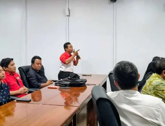 Dampak Proyek Sekolah Rakyat Kota Kediri: Korban Kecelakaan Warga Lirboyo Minta Keadilan