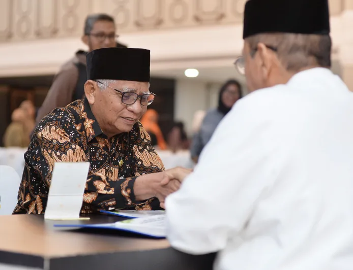 Penyaluran Bantuan ZIS Rp2,93 Miliar di Sumut, Wagub: Zakat Kekuatan Sosial Penting