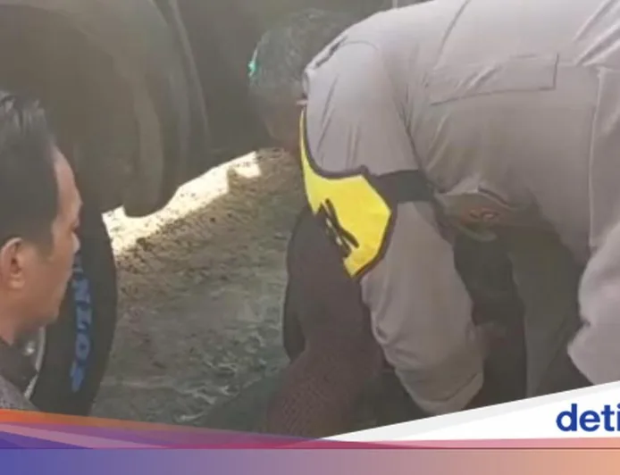 Duel Sengit Kapolsek Garut vs Tito Kobra Gegara Makan Siang Saat Ramadan