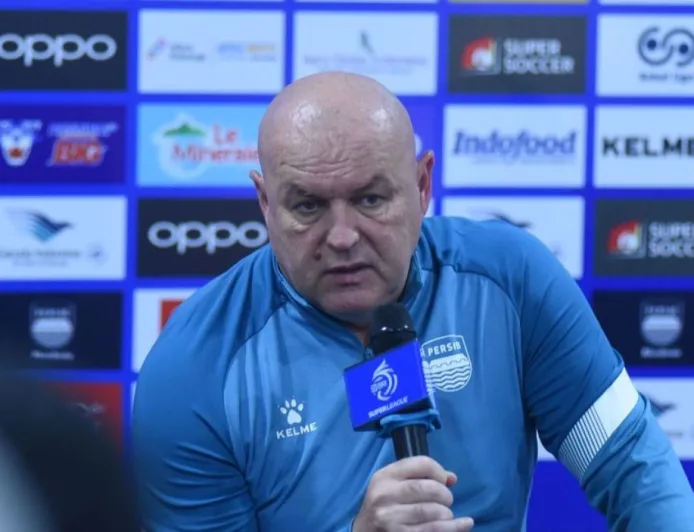 Bojan Hodak Puas Persib Ditahan Borneo FC 1-1, Liga Jadi Makin Seru!