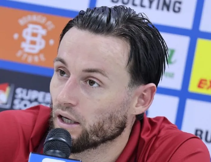 Marc Klok Ungkap Kekecewaan Persib Bandung Gagal Menang di Markas Borneo FC