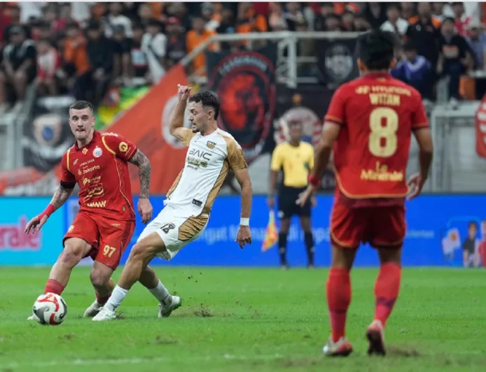 Kritik Fabio Calonego: Persija Jakarta Sulit Bermain di Lapangan JIS