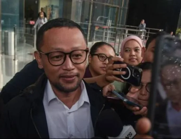 Ditahan KPK, Gus Alex Hormati Proses Hukum Kasus Korupsi Kuota Haji