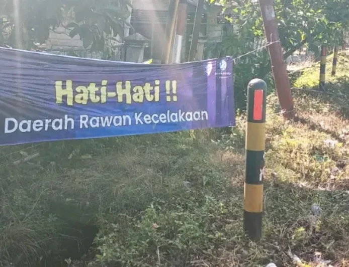 Polres Aceh Utara Pasang Spanduk Imbauan Keselamatan di Titik Rawan Kecelakaan