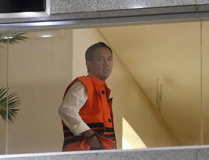 KPK Dalami Motif Bupati Cilacap Berikan THR ke Forkompimda dan Aparat Hukum