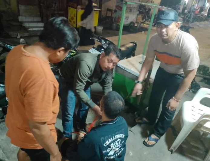 Kurir JNT Ditangkap Edarkan Ganja Lewat Medsos di Muara Angke