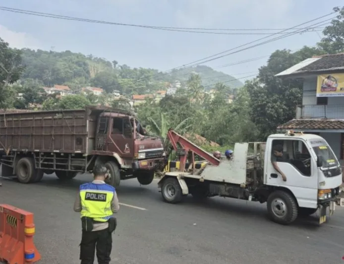 Truk Sapi Tabrak Motor di Jalur Nagreg, Satu Pemudik Asal Ciamis Tewas