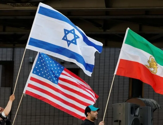 Petinggi Intelijen AS Mundur: Tolak Perang Iran dan Kritik Israel Secara Terbuka