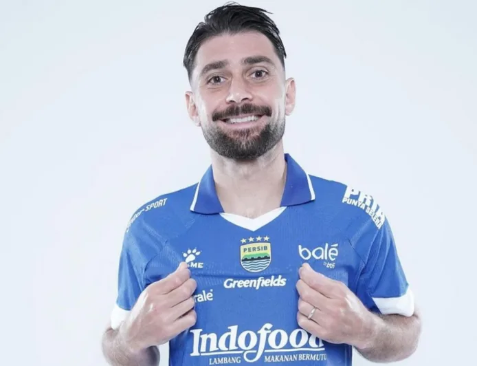 Frans Putros Persib Bandung Dipanggil Timnas Irak Siap Rebut Tiket Piala Dunia 2026