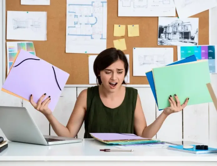 5 Tips Tetap Waras Menghadapi Deadline Saat Libur Panjang Tanpa Stres