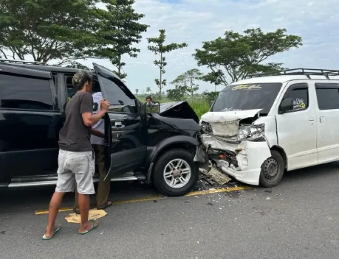 Evakuasi Korban Kecelakaan di Jalan Daendels Kebumen oleh Basarnas dan Tim SAR