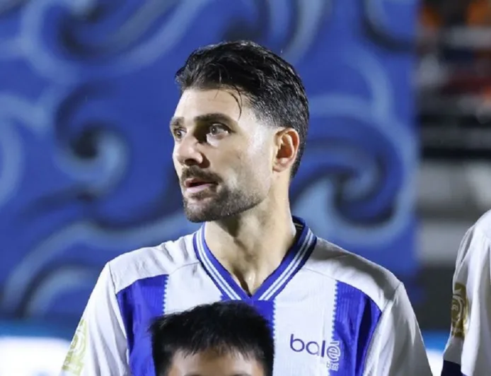 Frans Putros Bek Persib Rela Korbankan Liburan Demi Loloskan Timnas Irak ke Piala Dunia 2026