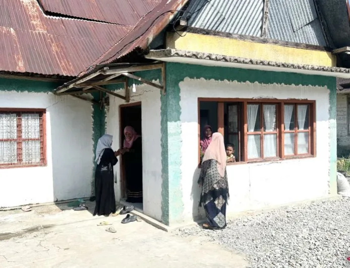 Dampak Bencana Membayangi, Warga Agam Rayakan Idulfitri dengan Suasana Sederhana