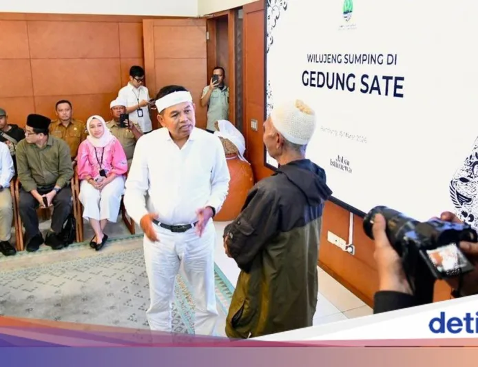 Gubernur Dedi Mulyadi Berikan Bantuan Rp 10 Juta untuk Korban Longsor Cibogo Lembang