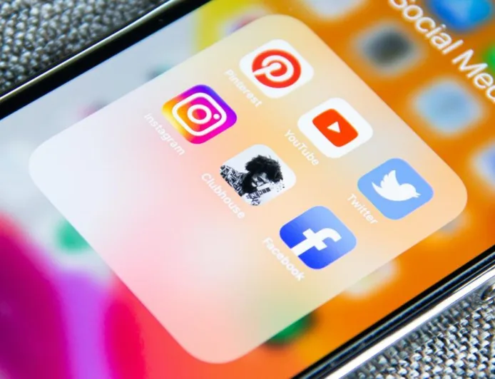 8 Cara Berhenti Membandingkan Diri di Tengah Tekanan Media Sosial, Nikmati Hidup