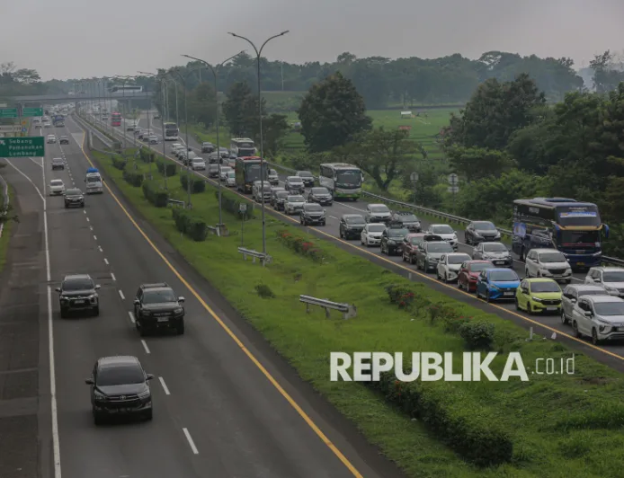 Hindari Kecelakaan, Pemudik Dilarang Berhenti di Bahu Jalan, Istirahat di Rest Area