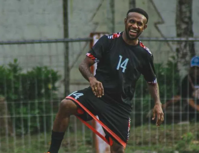 Legenda Timnas Boaz Solossa Tolak Tawaran Eropa Demi Setia di Persipura Jayapura