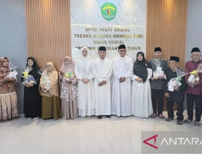 Gubernur Kaltim Rayakan Lebaran di Panti Sosial Lansia dengan Silaturahmi Khusus