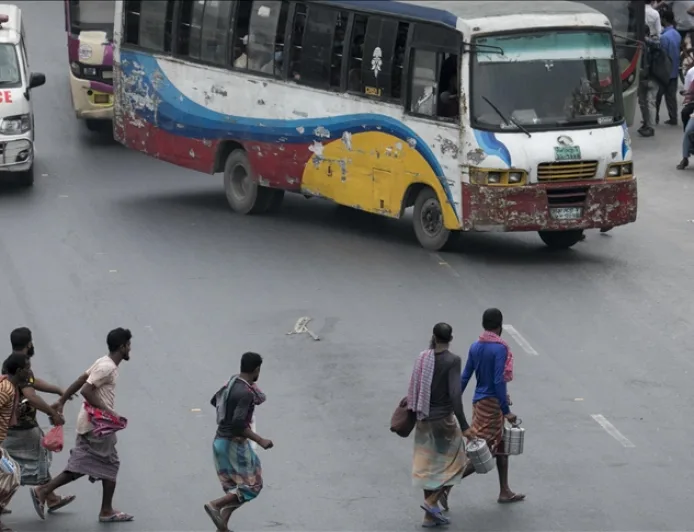 Tabrakan Bus dan Kereta di Comilla Bangladesh Tewaskan 12 Orang, Ini Kronologinya