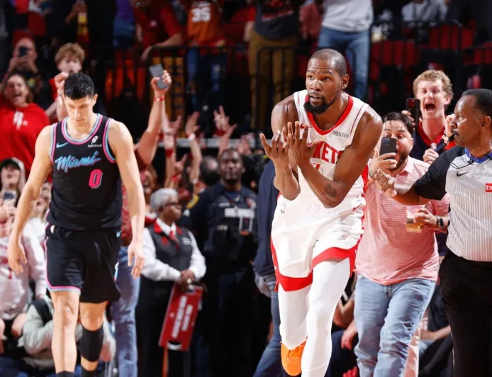 Kevin Durant Resmi Geser Michael Jordan di Daftar Pencetak Poin Terbanyak NBA