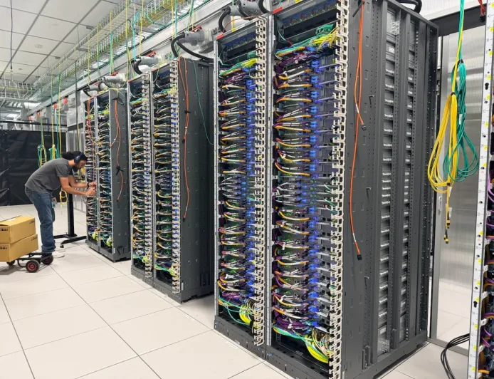 An exclusive tour of Amazon's Trainium lab, the chip that's won over Anthropic, OpenAI, even Apple 