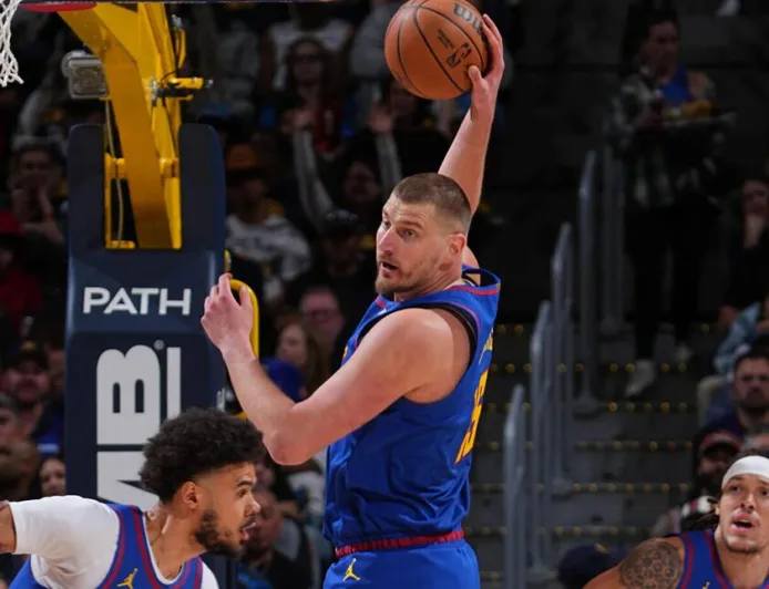 Tripel-Dobel ke-35 Nikola Jokic Bawa Nuggets Kalahkan Trail Blazers 128-112