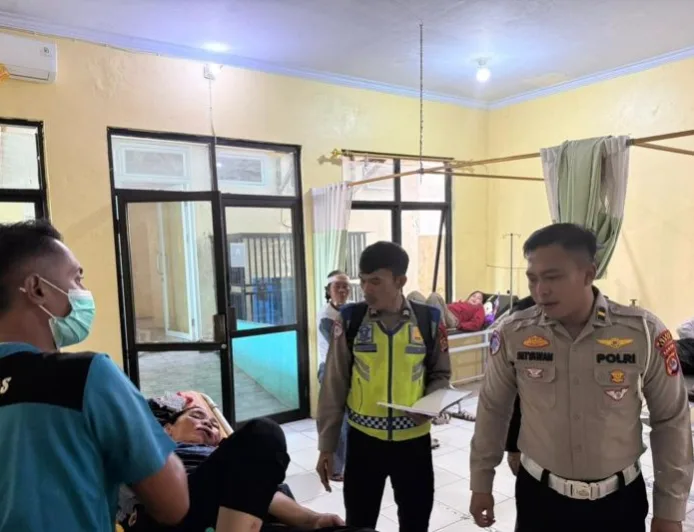 Kecelakaan Bus Wisatawan Bekasi di Turunan Cariang Menuju Pantai Sawarna