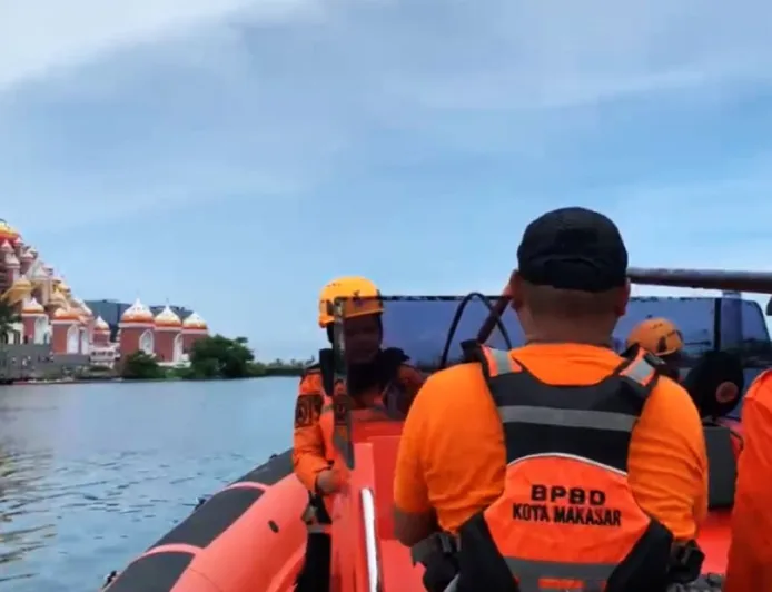 BPBD Makassar Respon Cepat Penampakan Hiu Penjemur di Perairan Losari