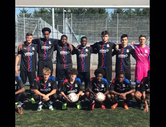 Alexandre Etienne, Pemain Indonesia di Crystal Palace yang Pilih Pensiun Demi Kuliah