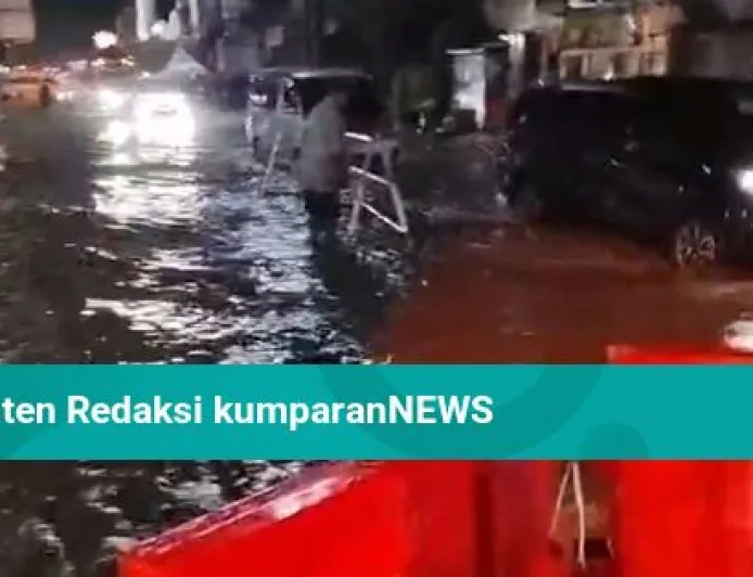 Banjir Brebes Lumpuhkan Arus Balik Purwokerto ke Jakarta, Puluhan Mobil Terendam