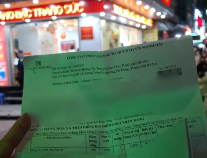 Legalitas dan Risiko Jual Beli Emas Bayar Dulu, Terima Belakangan