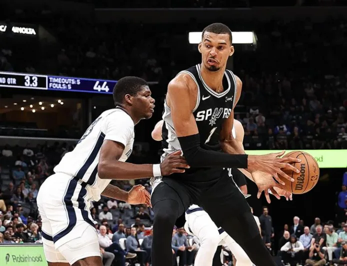 Spurs Cetak Kemenangan Ketujuh Beruntun dengan Pertunjukan Spektakuler atas Grizzlies