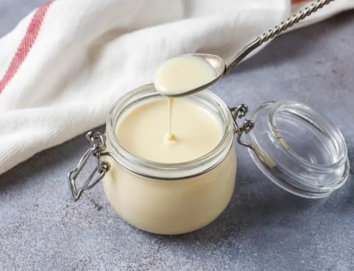 Bahaya Kasih Susu Kental Manis Setiap Hari ke Anak, Ini Penjelasannya