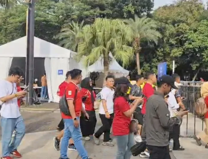 Suporter Serbu Stadion GBK Jelang Laga Timnas Indonesia vs Saint Kitts and Nevis