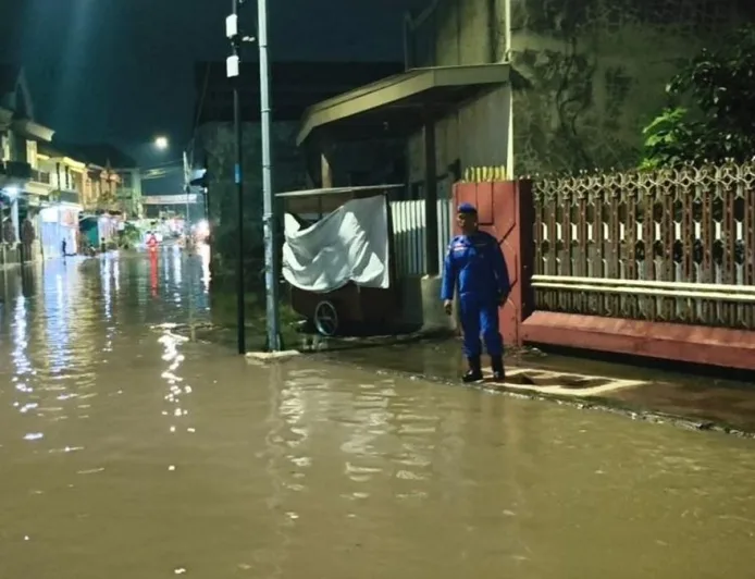 Banjir Melanda 7 Kecamatan di Pasuruan, 3.664 KK Terdampak dan Butuh Bantuan