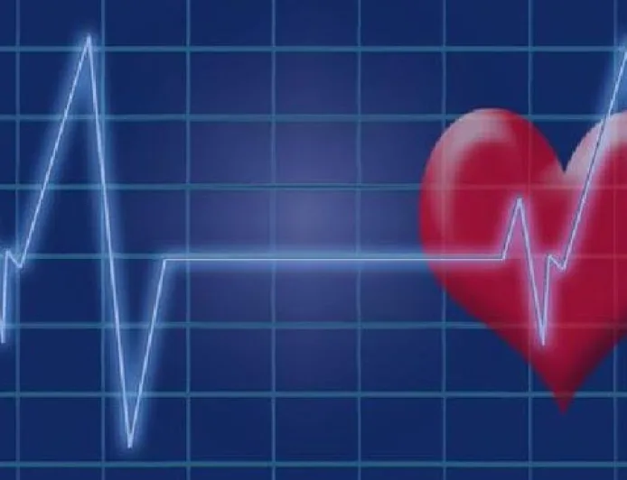 Penyebab Jantung Berdebar Kencang Selain Jatuh Cinta, Ini 8 Makanan Pemicunya