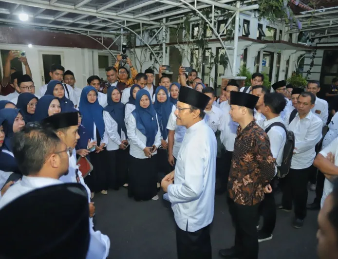 Mensos Puji Komitmen Trenggalek dalam Pengelolaan Data Sosial Terpadu