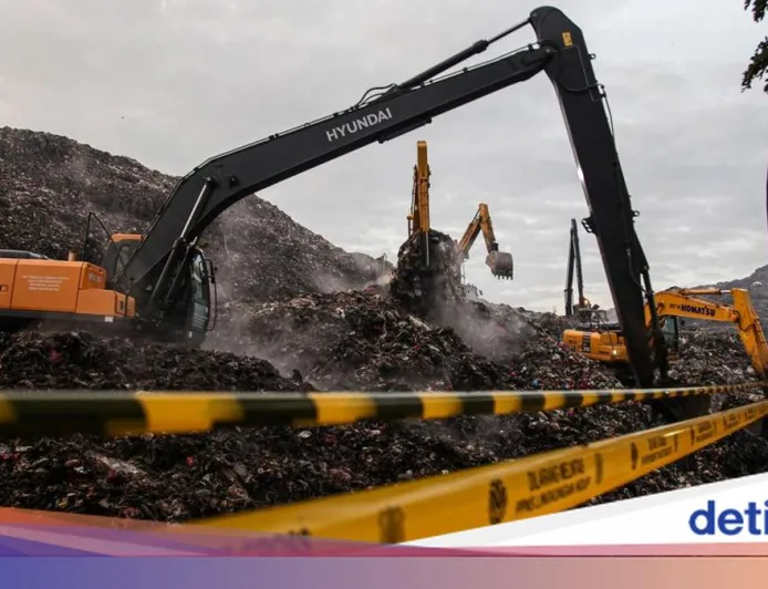 Presiden Prabowo Perintahkan TNI Bantu Tangani Longsor Bantargebang Bekasi