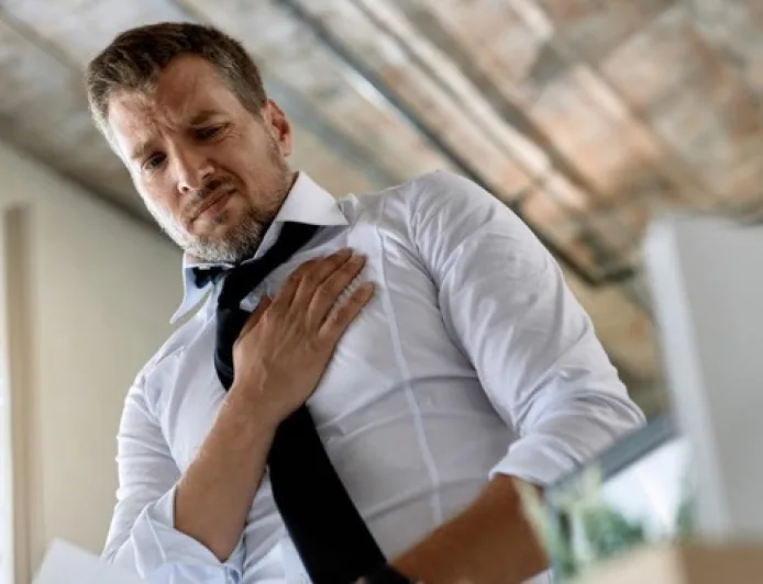 7 Kebiasaan Malam yang Harus Dihindari Setelah Jam 7 untuk Jaga Kesehatan Jantung