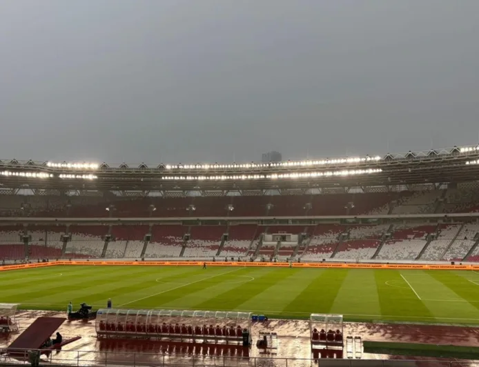 Hujan Deras Guyur SUGBK, Laga Saint Kitts and Nevis vs Kepulauan Solomon Ditunda 1 Jam