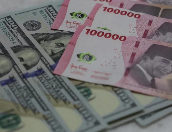 Rupiah Tembus Rp17 Ribu per Dolar AS, Apa Dampaknya bagi Ekonomi?
