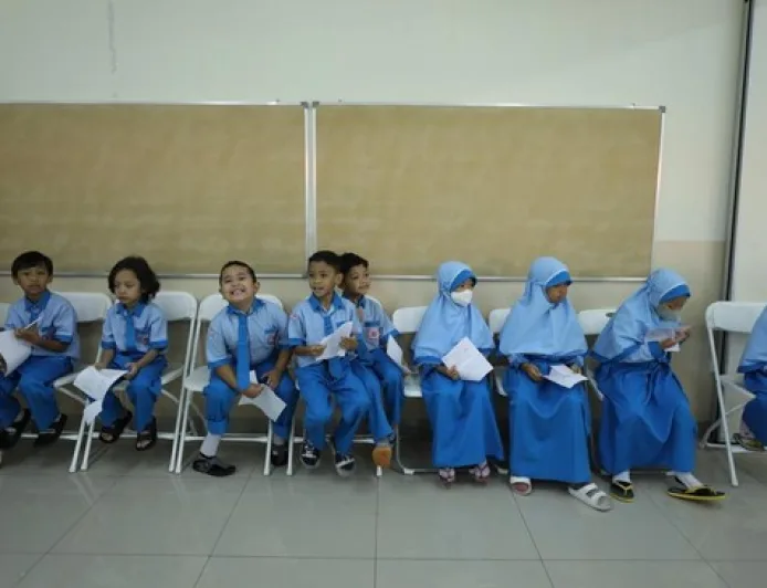 PNS Wajib WFH Jumat, Sektor Pendidikan Tetap Tatap Muka 5 Hari Seminggu